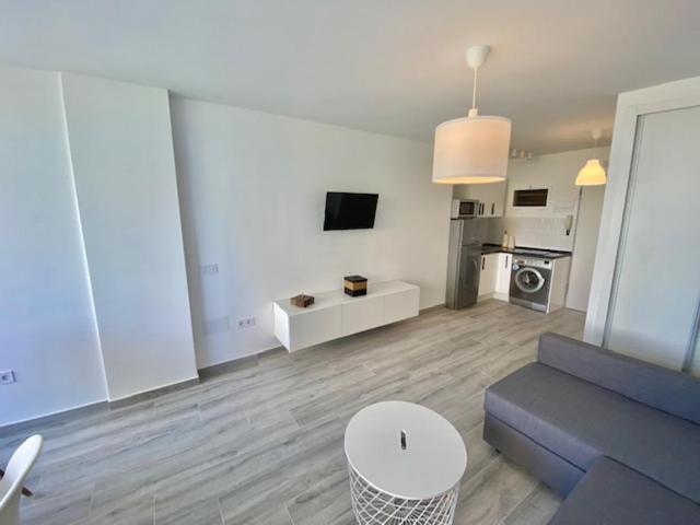 Estudio Nuevo Y Con Piscina Benalmádena Εξωτερικό φωτογραφία